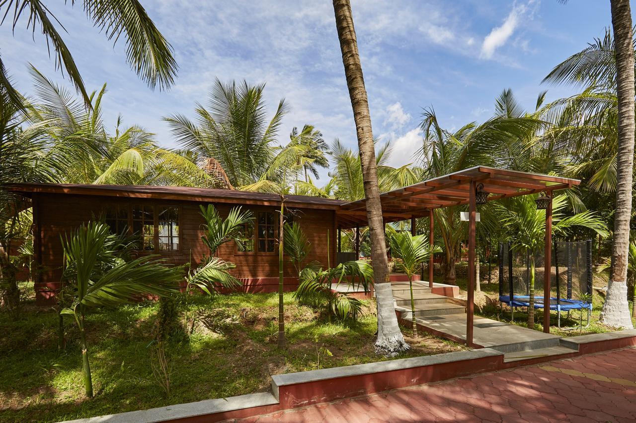 Sterling Anaikatti Varagampadi Exterior foto